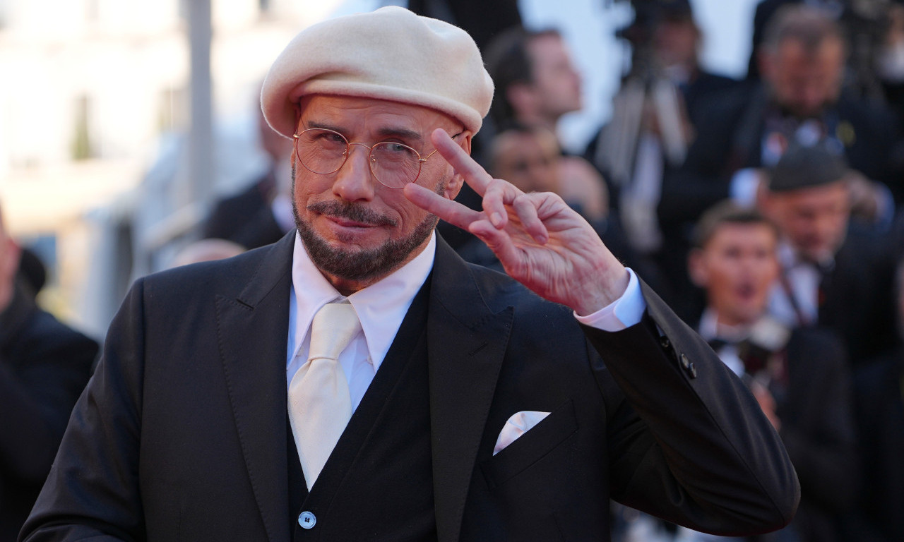 TRAVOLTA DOBIO ZLATNU PALMU U KANU! „Ovo je čak iznad Oskara“, poručio slavni glumac