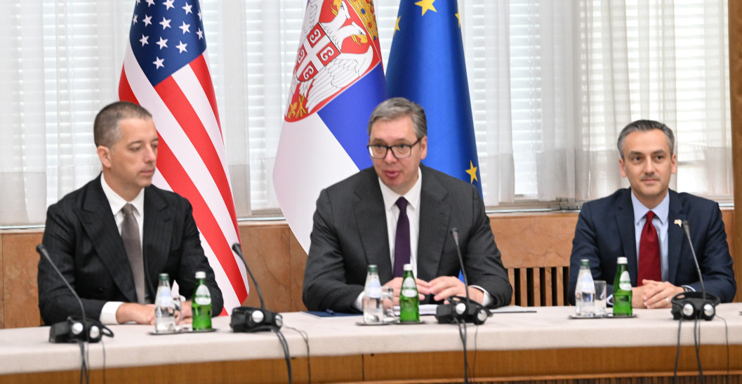 PREDSEDNIK VUČIĆ UGOSTIO STUDENTE HARVARDA I MIT-A U Palati Srbija razgovarali o budućnosti i saradnji (VIDEO)