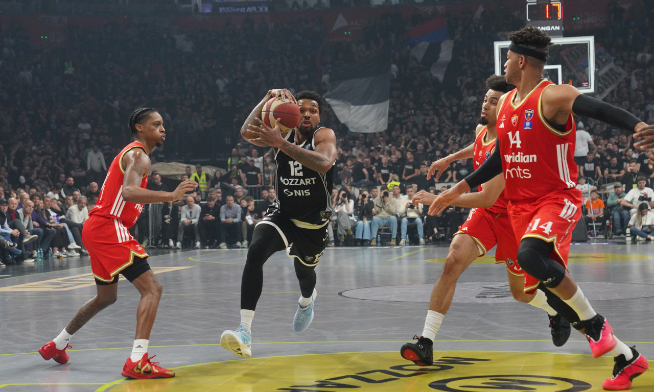 "CRNO-BELI" JURE KA TITULI! Košarkaši Partizana lako pobedili Crvenu zvezdu i postali prvi finalisti ABA lige
