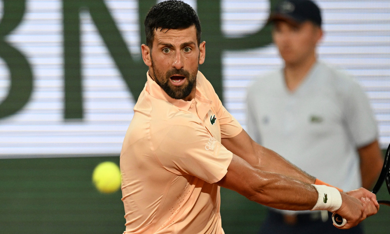 NAKON LOŠEG STARTA: Novak Đoković savladao Perikara u prvom kolu Rolan Garosa! (FOTO)