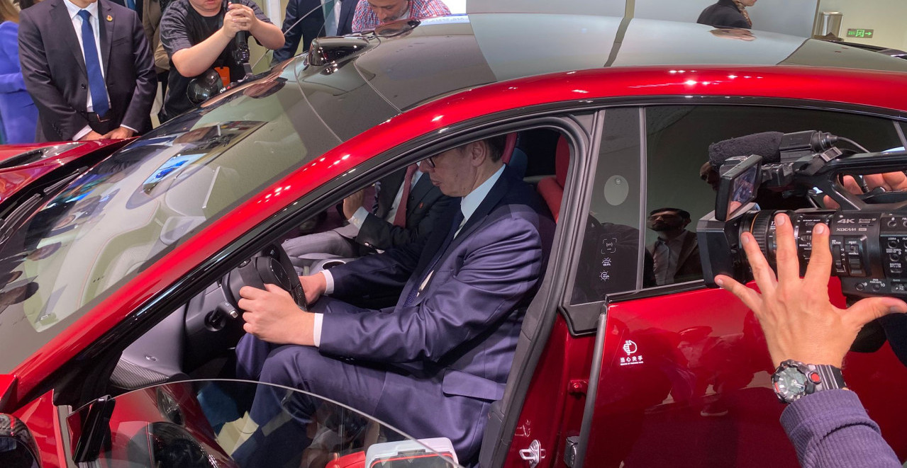 VUČIĆ U FABRICI ŠAOMI: OVO NIKADA NISAM VIDEO! "Izaberite Srbiju ako razmišljate o ulaganju u Evropi" (FOTO+VIDEO)