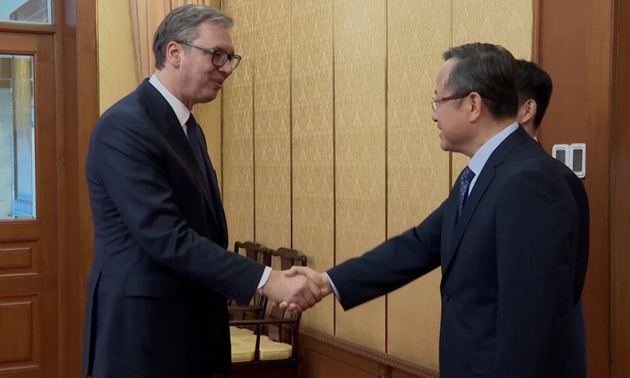 VUČIĆ SA PREDSTAVNICIMA ČUVENIH KINESKIH KOMPANIJA Spremaju se nove investicije u Srbiji (VIDEO)