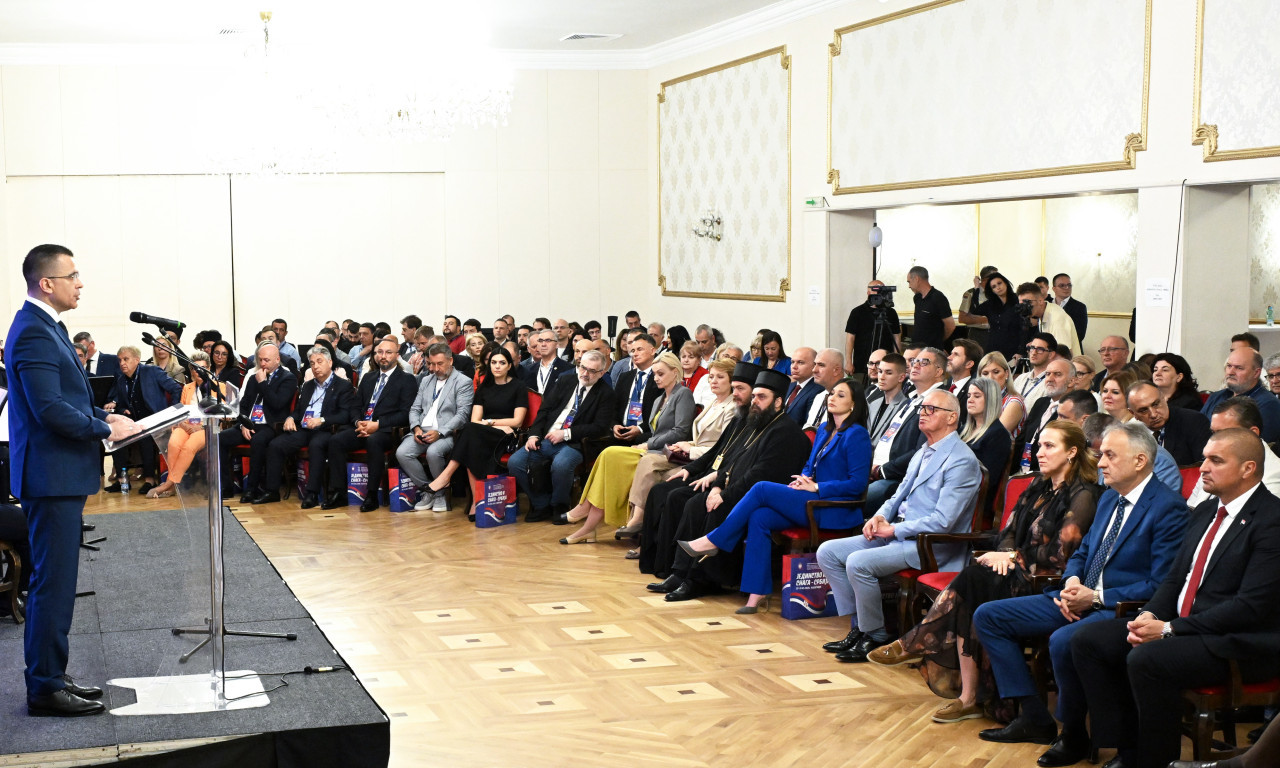 SVOJI NA SVOME: Đorđe Milićević otvorio Četvrti vidovdanski sabor “Jedinstvo i snaga - Srbija”