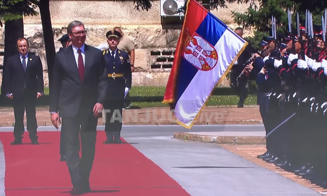 OBELEŽAVANJE DANA MUP I POLICIJE Orila se srpska himna, predsedniku Vučiću raport predao komandant Repac (VIDEO)
