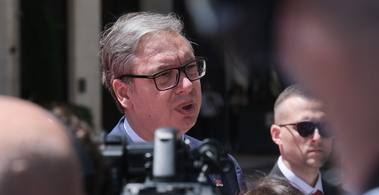 VUČIĆ O PREDLOGU MERCA I MAKRONA Srbija apsolutno za postepenu integraciju u EU