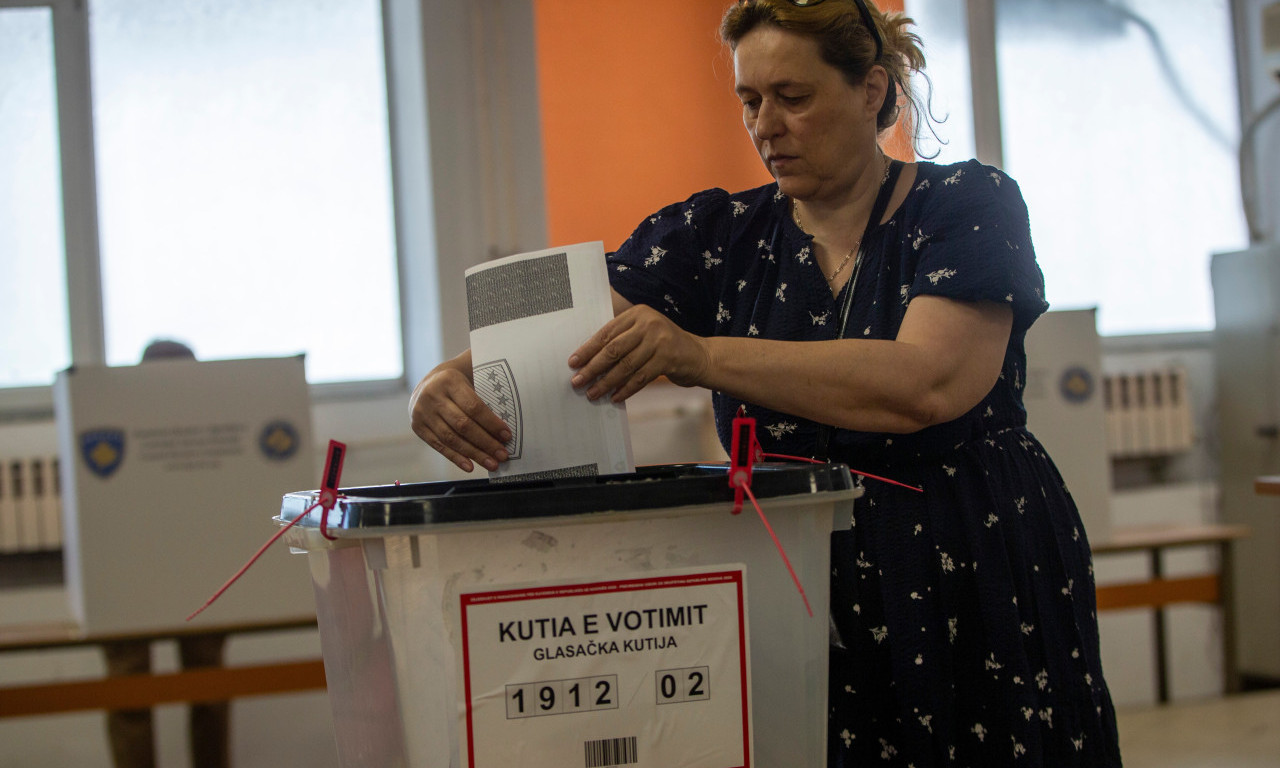 IZBORI NA KOSOVU I METOHIJI: Preliminarni rezultati CIK-a na osnovu obrađenih 97,76 odsto biračkih mesta: Samoopredeljenje osvojilo 43,03; Srpska lista 5,89 odsto glasova (FOTO+VIDEO)