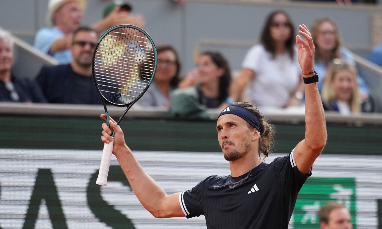 VIŠE OD ČETIRI SATA IGRE: Zverev pobedio Kobolija posle pet setova i osvojio Rolan Garos (FOTO)