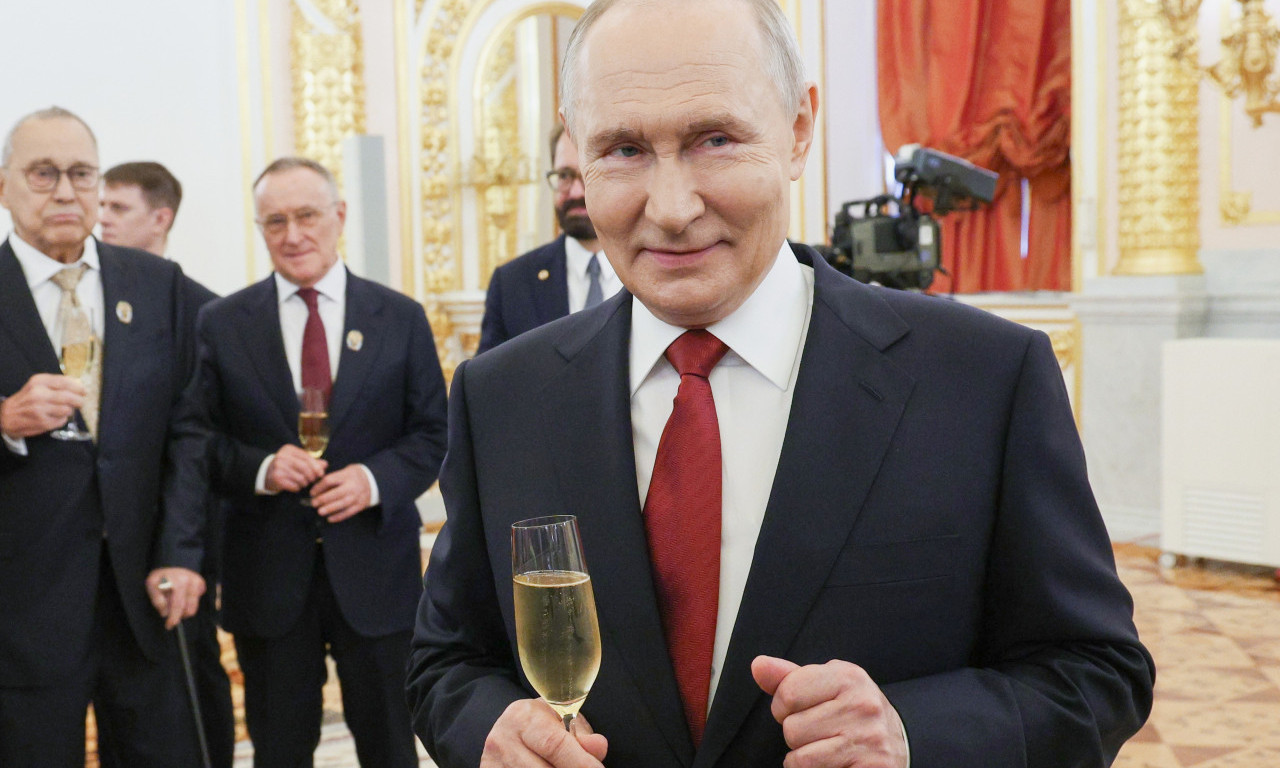 PROSLAVIO DAN RUSIJE SA VOJNICIMA: Putin se sastao sa učesnicima operacije u Ukrajini, istakao uspehe Rusije