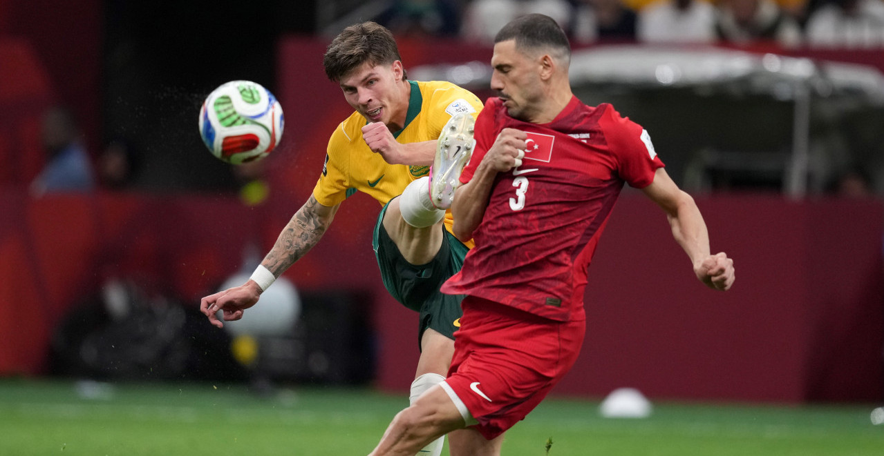 IZNENAĐENJE - OD POTENCIJALNIH FAVORITA DO DEBAKLA Fudbaleri Australije zgazili Tursku na Svetskom prvenstvu (VIDEO)