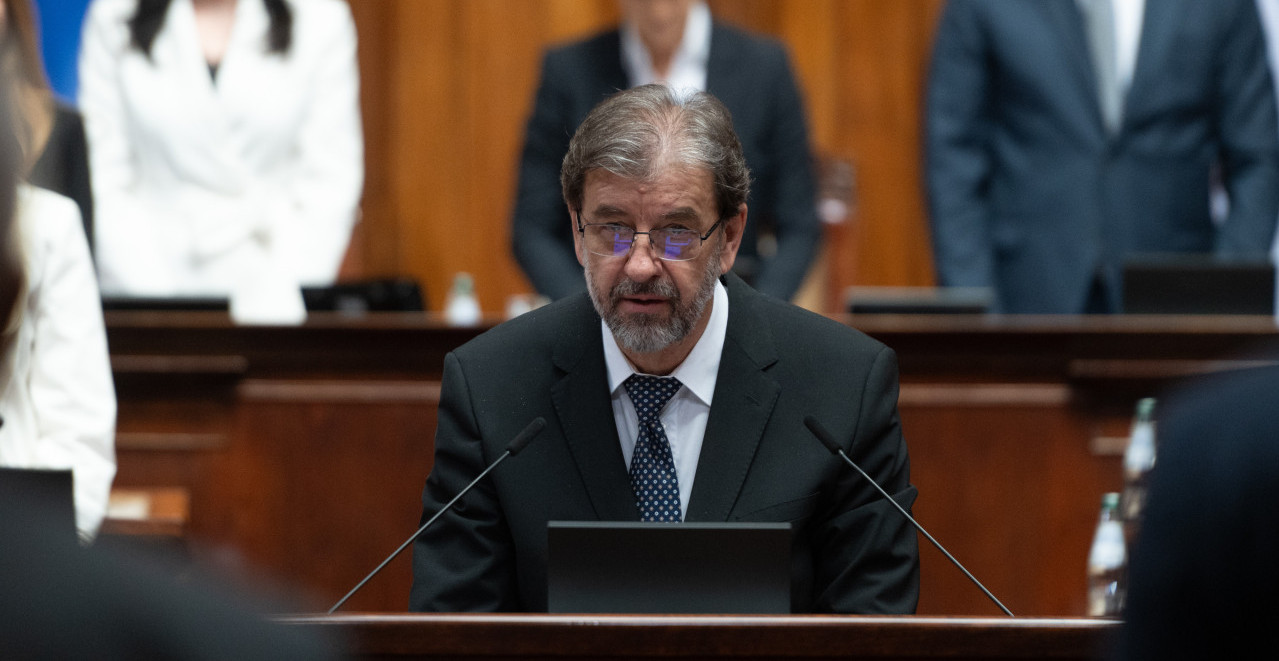NOVI ŠEF PRAVOSUĐA POLOŽIO ZAKLETVU Miroljub Tomić preuzeo jednu od ključnih funkcija u državi