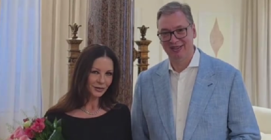 VUČIĆ UGOSTIO GLUMICU KETRIN ZITU-DŽOUNS: Srbija sve prepoznatljivija na mapi svetske filmske industrije (VIDEO)