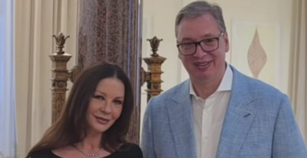 VUČIĆ UGOSTIO GLUMICU KETRIN ZITU-DŽOUNS: Srbija sve prepoznatljivija na mapi svetske filmske industrije (VIDEO)