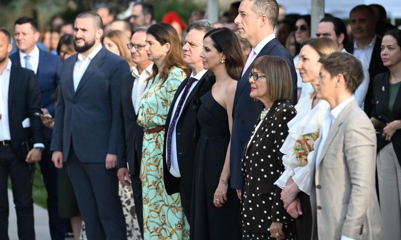 PRIJEMU PRISUSTVOVALA TAMARA VUČIĆ: Britanska ambasada u Beogradu organizovala proslavu rođendana kralja Čarlsa III