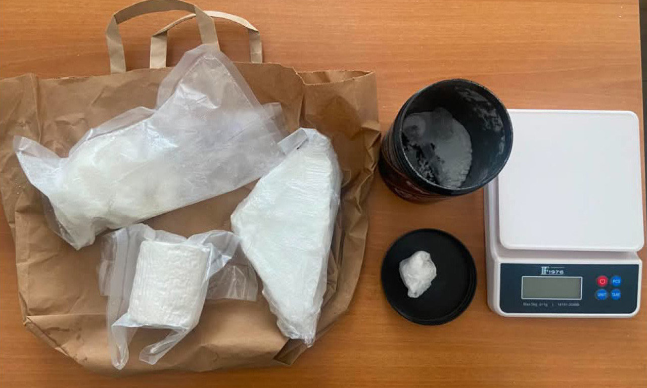 VELIKA AKCIJA U BEOGRADU NA VODI: Uhapšeni Crnogorci osumnjičeni za trgovinu narkoticima! (FOTO)