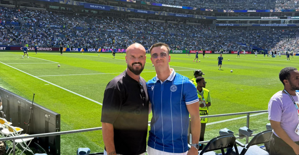 BOBAN RAJOVIĆ U AMERICI MEĐU NAVIJAČIMA BOSNE I HERCEGOVINE: Uoči važnog meča na stadionu vlada prava euforija! (FOTO/VIDEO)