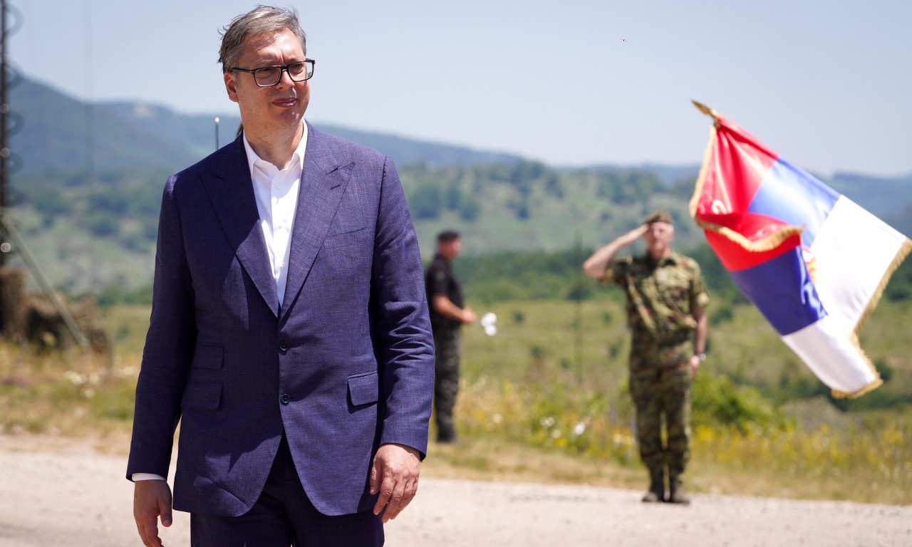 POSLE RAFALA STIŽU NOVI AVIONI! Velika najava predsednika Vučića posle spektakla na Pasuljanskim livadama (VIDEO)