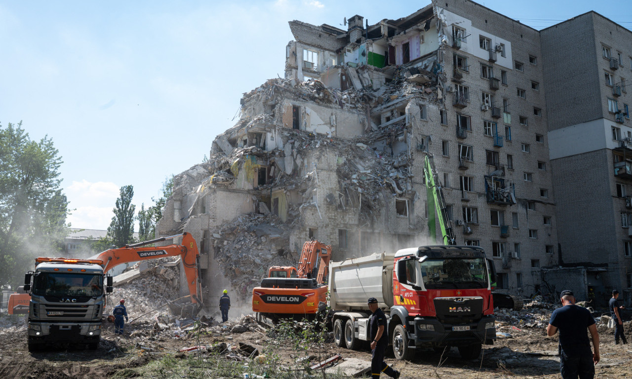 BROJ MRTVIH RASTE! Ruski napad ostavio katastrofalne posledice, crni bilans užasa u Kijevu (FOTO)