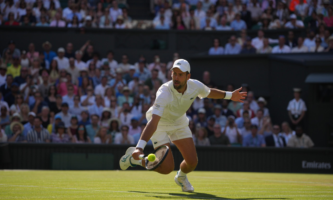 NOLE "PREGAZIO" FRANCUZA: Đoković pobedio Rinderkneša za plasman u osminu finala Vimbldona (FOTO)