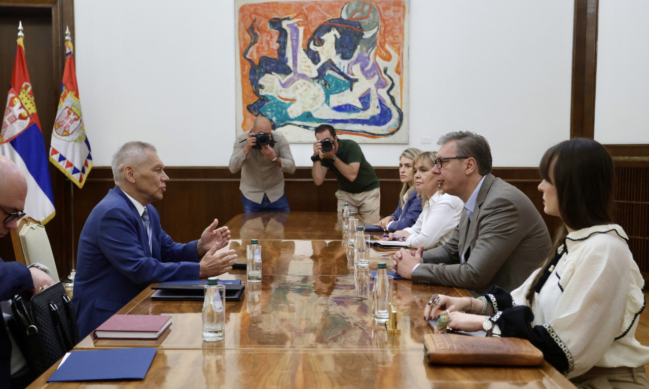 SRBIJA I RUSIJA POVUKLE VAŽAN POTEZ Vučić otkrio detalje razgovora sa Bocan-Harčenkom (FOTO)