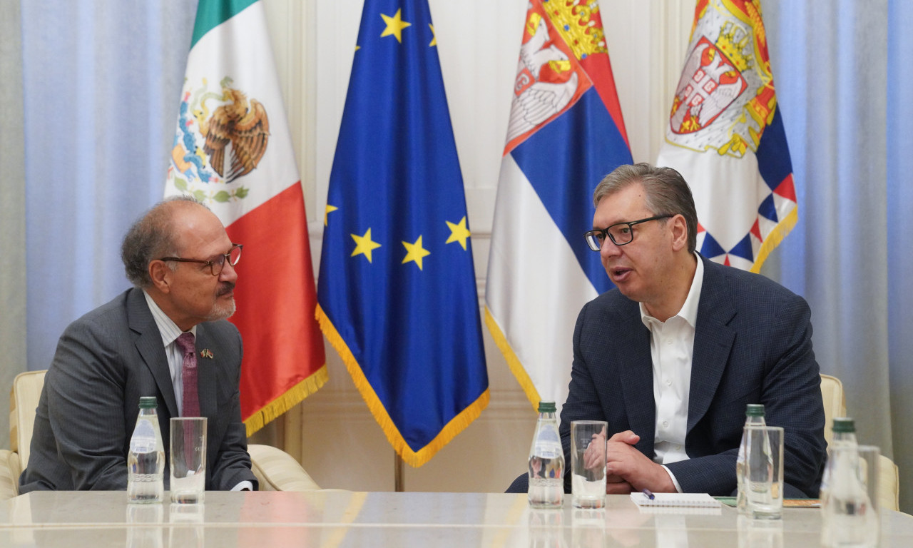 80 GODINA SARADNJE MEKSIKA I SRBIJE Vučić sa ambasadorom Karlosom Feliks Koronom