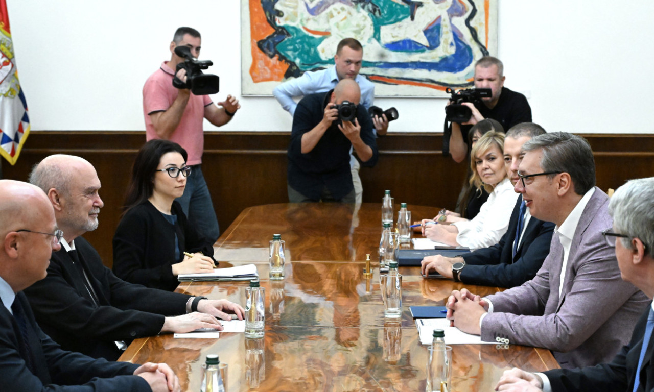 OTKRIVENI DETALJI VAŽNOG SASTANKA: Aleksandar Vučić razgovarao sa Feridunom Sinirliogluom