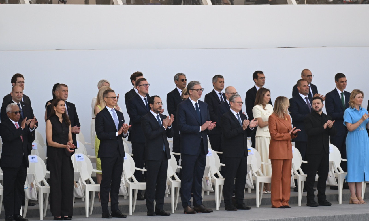 PLENKOVIĆA PITALI ZAŠTO JE VUČIĆ SEDEO U PRVOM REDU U PARIZU, A ON U DRUGOM Pokušao da objasni, ali nije uspeo