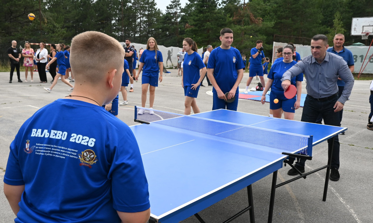 ZNAČAJAN PROJEKAT U VALJEVU: Đorđe Milićević otvorio sportsko-obrazovni kamp za decu i mlade iz dijaspore