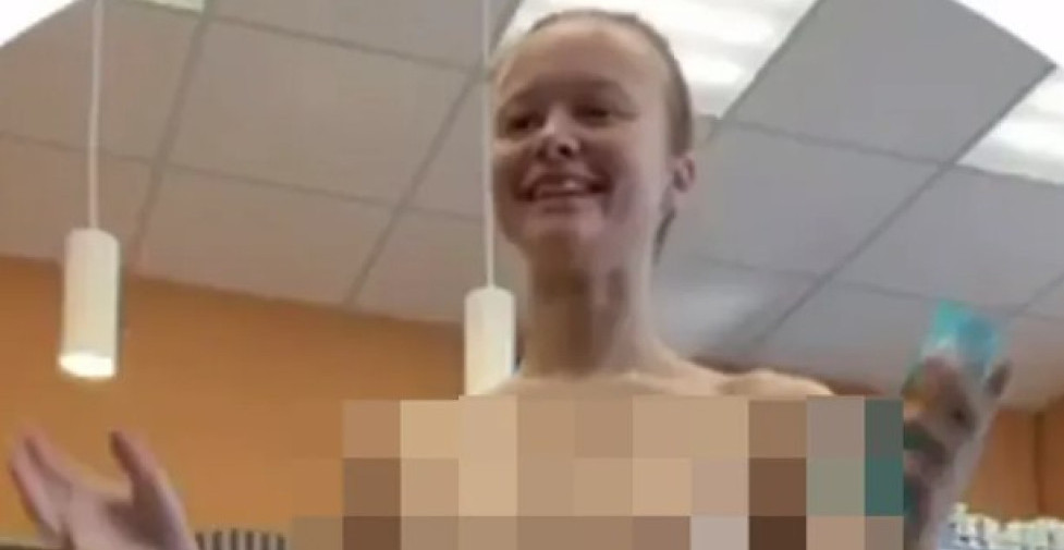 ANASTASIJA IZA REŠETAKA Blogerka šetala potpuno gola po centru grada, sada joj preti 12 godina zatvora (VIDEO)