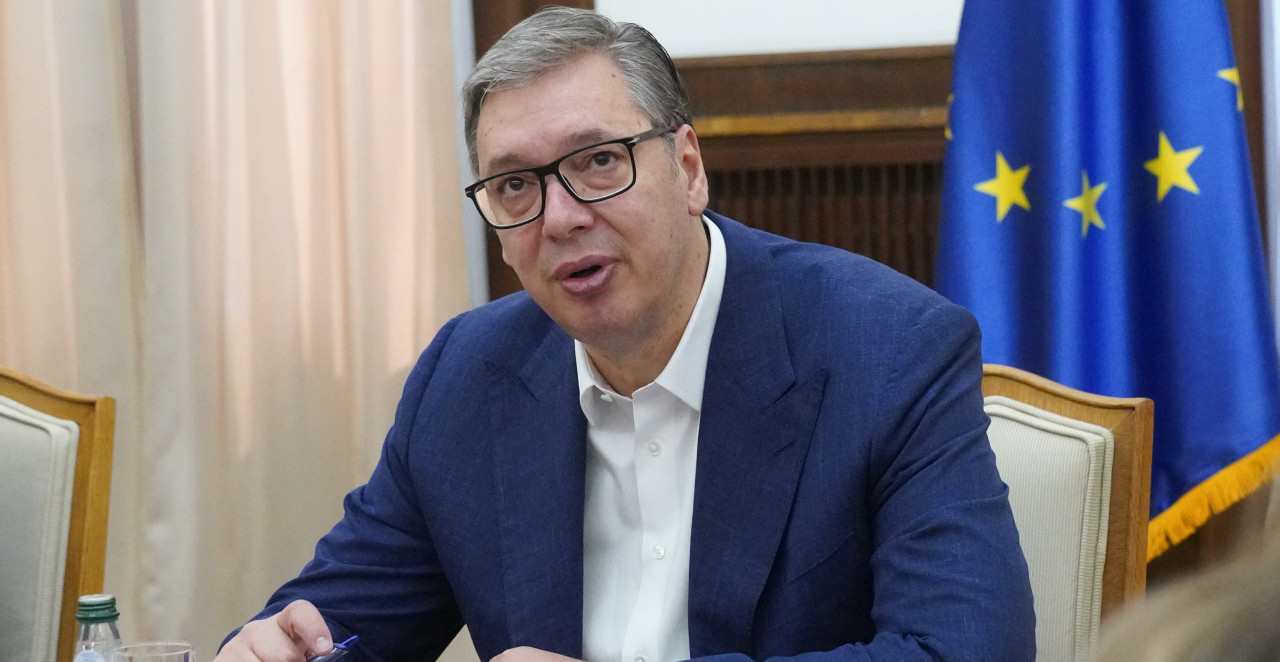 "SVI ZAHTEVI ZAPOSLENIH U APOTECI BEOGRAD USVOJENI!" Oglasili se radnici posle sastanka sa Vučićem - evo kada će zaostale zarade biti isplaćene