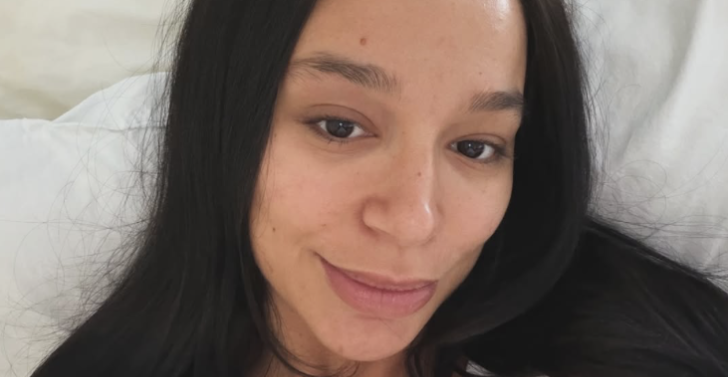EDITA OBJAVILA SLIKE SA BEBOM, EVO KAKO SE ZOVE Pevačica postavila anketu i sve nasmejala - koji je vaš odgovor? (FOTO)