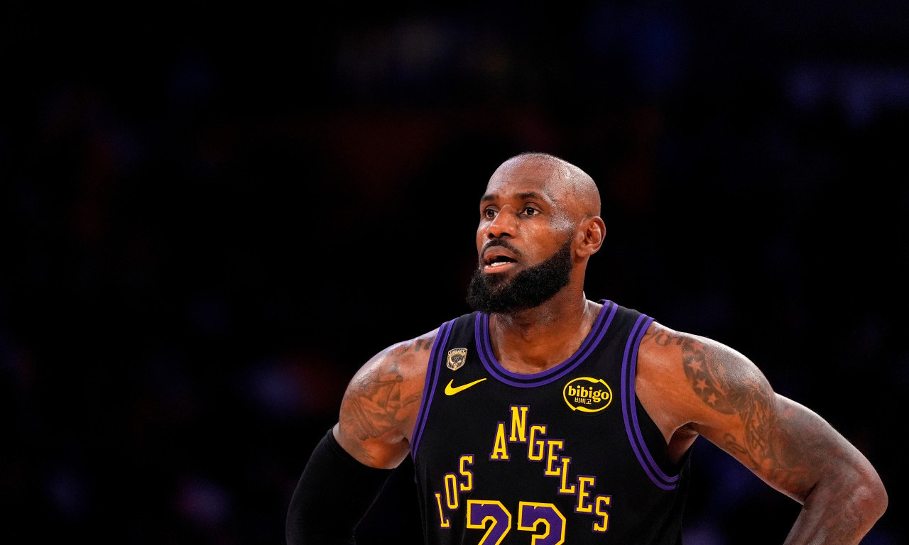 OD CIFRE ĆE VAM SE ZAVRTETI U GLAVI Lebron Džejms otkrio u kojem klubu će nastaviti karijeru! Fanovi šokirani! (FOTO)