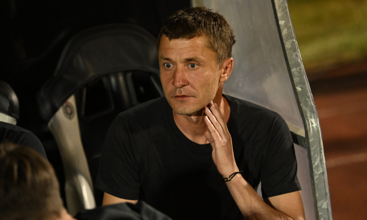 NOVI PROBLEM ZA SAŠU ILIĆA! Napadač Partizana pod velikim znakom pitanja za Tobol