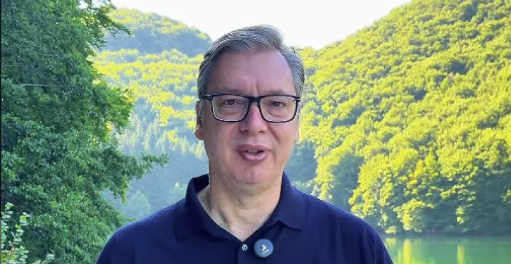 VUČIĆ IZ REPUBLIKE SRPSKE POSLAO JASNU PORUKU O BUDUĆNOSTI "Ovo je najbolji način da Srbija pobeđuje" (VIDEO)