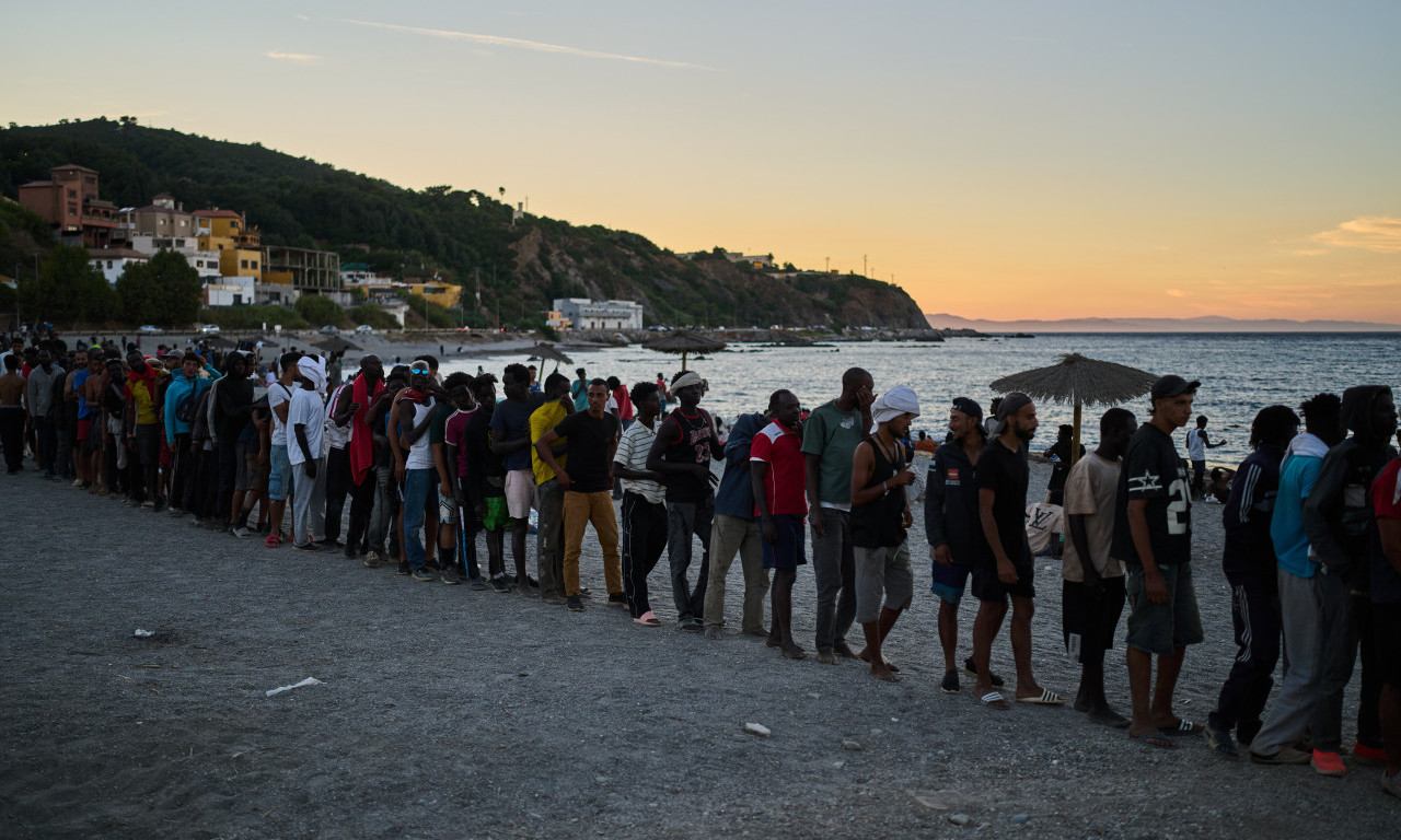 MIGRANTSKA KRIZA POKRENULA REAKCIJU METE I TIKTOKA Kreću provere objava o prelascima granice!