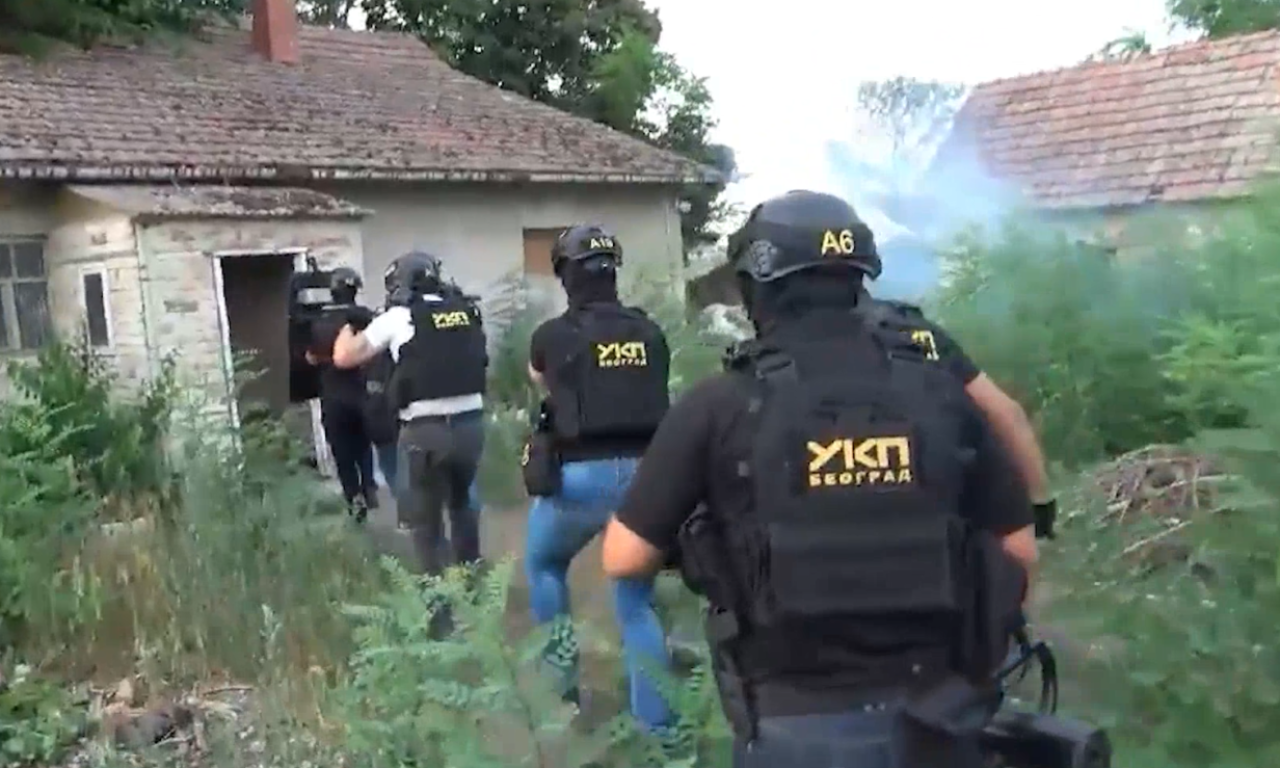 FILMSKO HAPŠENJE U SUBOTICI: Ovako su "pali" osumnjičeni za ubistvo piljara Raše! (VIDEO)
