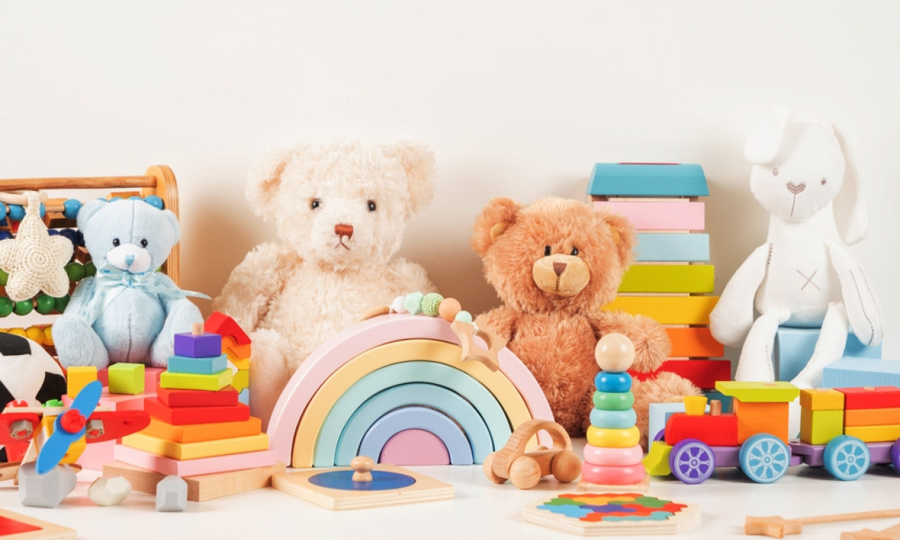 KATASTROFA SPREČENA NA VREME Zaplenjeno više od 50.000 igračaka opasnih po zdravlje!