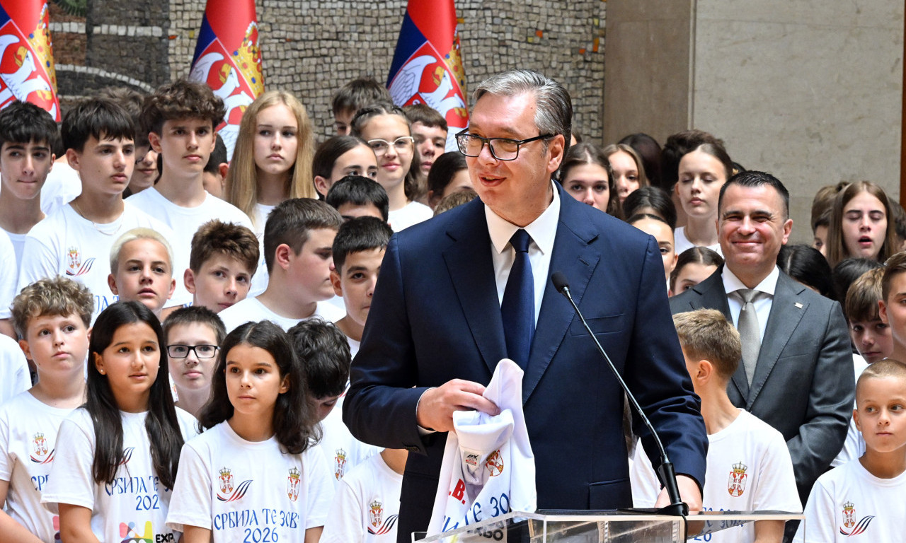 SRPSKA DECA IZ CELOG SVETA SA PREDSEDNIKOM Vučić: "Čuvajte svoje prezime, ime i poreklo - i ponosite se tim" (VIDEO)