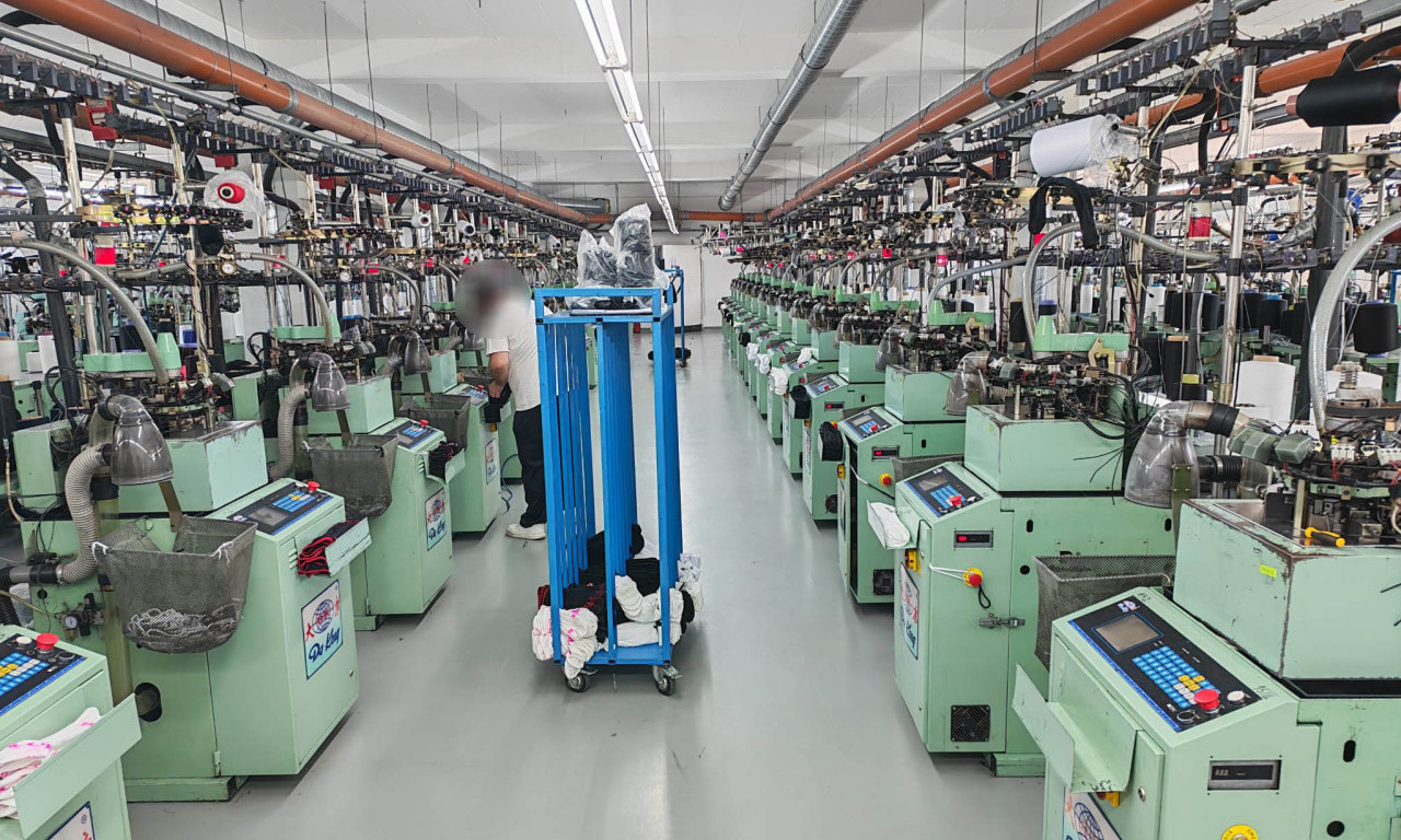 PAO ŠANER LAŽNJAKA U NOVOM PAZARU: Zaplenjene kopije poznatih brendova u vrednosti od 110.000 evra! (FOTO)