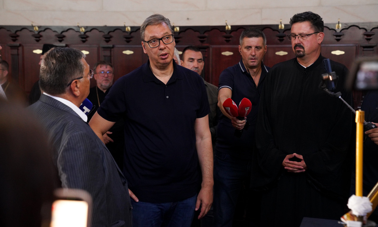VUČIĆ MEĐU GRAĐANIMA U BELEGIŠU: Predsednik Srbije dočekao veliki broj ljudi (VIDEO)