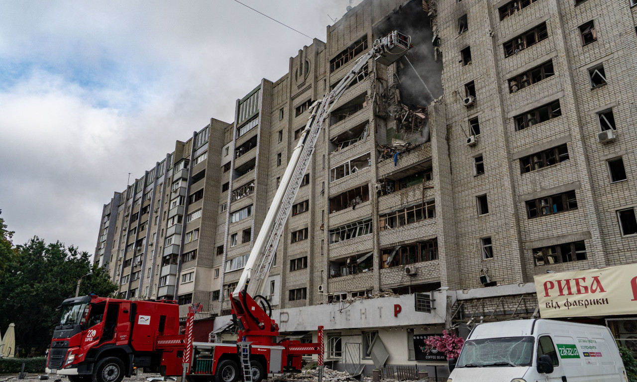 NOVE ŽRTVE U UKRAJINI: Ruski napad na Harkov, pogođen soliter, pooginule tri, ranjeno 37 osoba