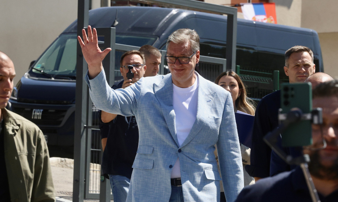 STIŽE POVEĆANJE PENZIJA, A I PLATA! Vučić najavio kada će se znati iznos