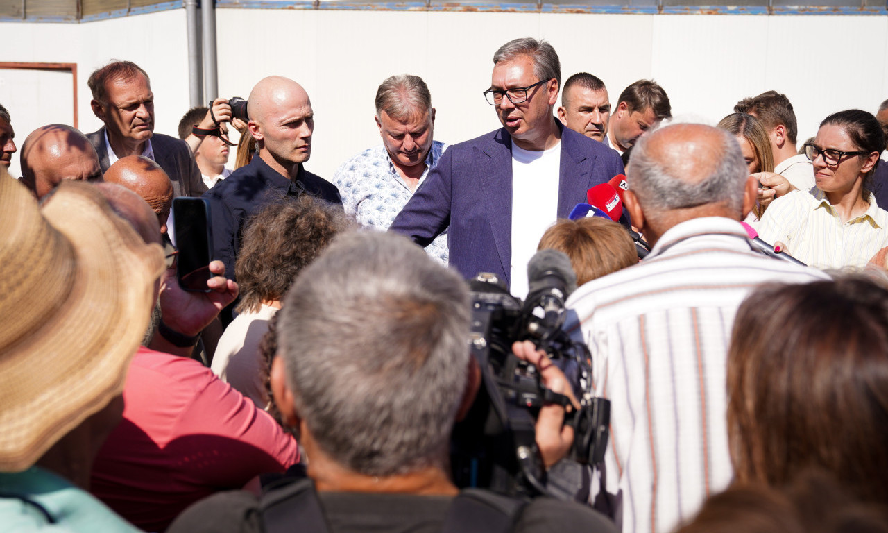 PREDSEDNIK U OBILASKU JUGOISTOKA SRBIJE Vučić: Zakazao sam velike narodne skupove u Užicu i Novom Sadu! (FOTO/VIDEO)