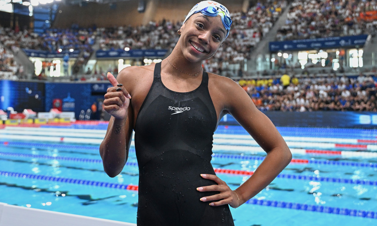 ZLATNA MEDALJA I SVETSKI REKORD: Plivačica Sara Kertis briljirala na Evropskom prvenstvu u disciplini leđni stil