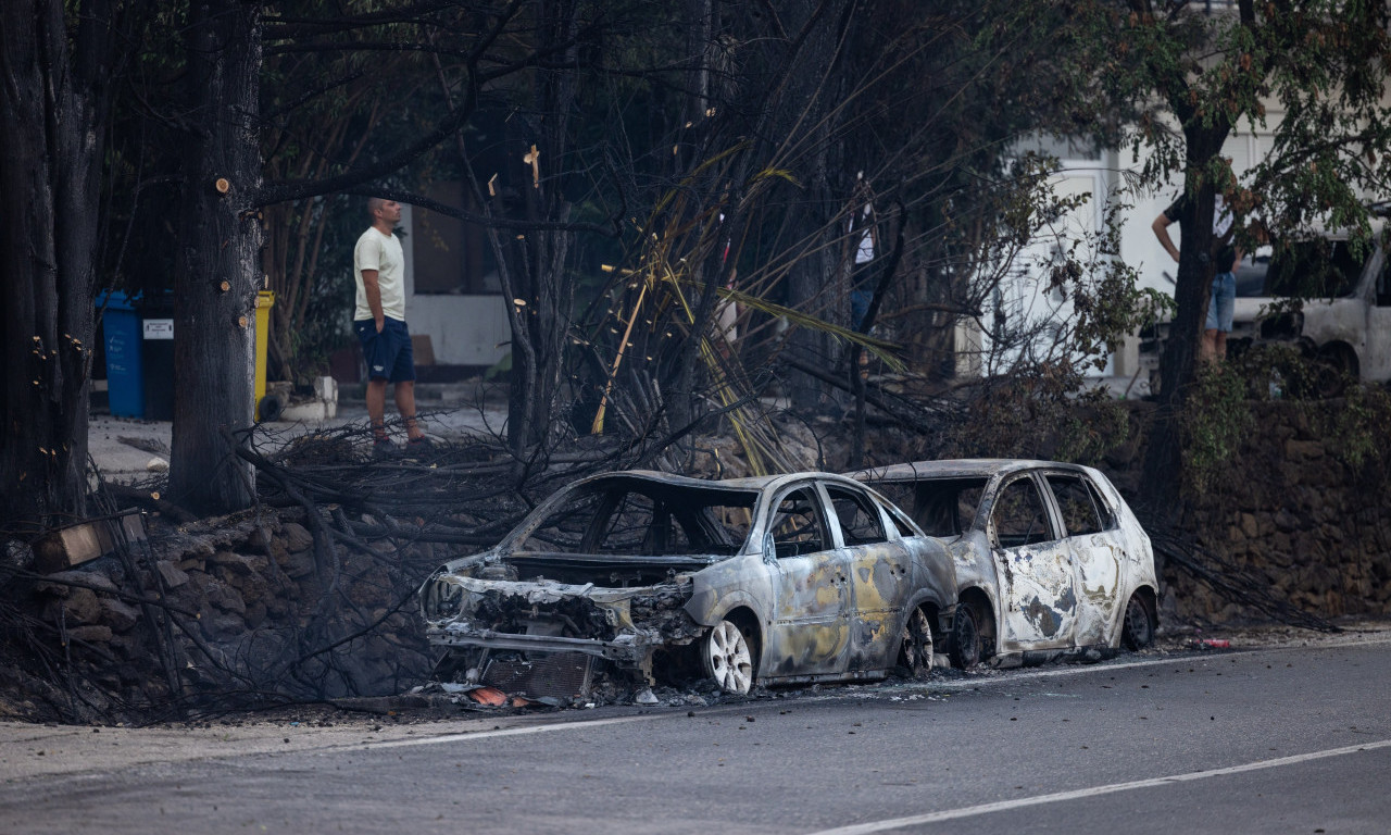 POSLE KATASTROFALNIH POŽARA, POČINJE NOVA BITKA ZA OMIŠ Gubici se procenjuju na oko 110 miliona evra, ali to nije sve