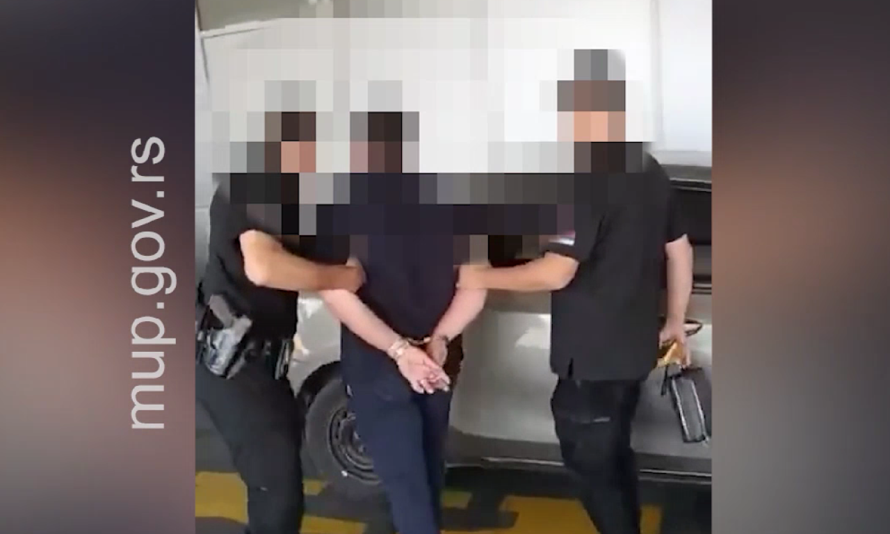 UHAPŠEN SRPSKI BIZNISMEN ZBOG PREVARE OD 4,9 MILIONA EVRA, OJADIO STRANU FIRMU: Policija zaplenila skupocene satove i besne limuzine! (VIDEO)