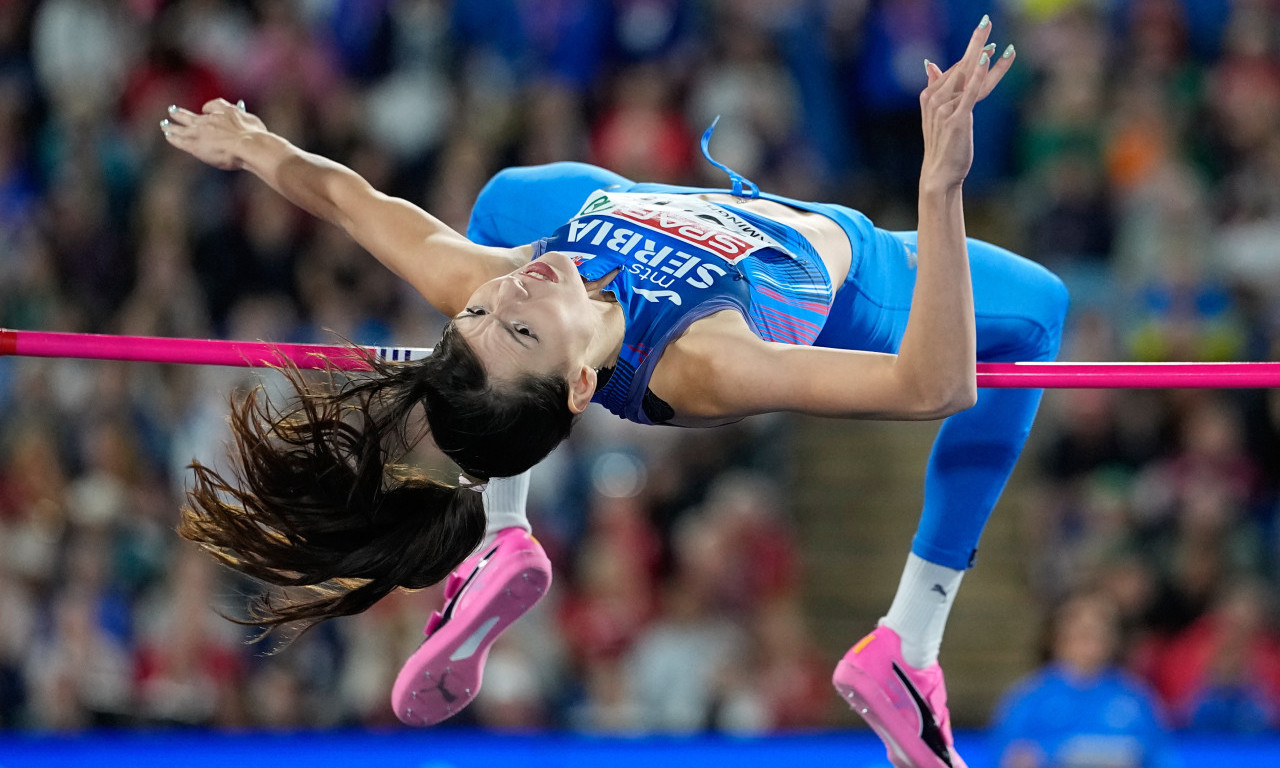 ŠOK U BIRMINGEMU, SRBIJA OSTALA BEZ MEDALJE: Angelina Topić eliminisana već na drugoj visini, zauzela 11. mesto!
