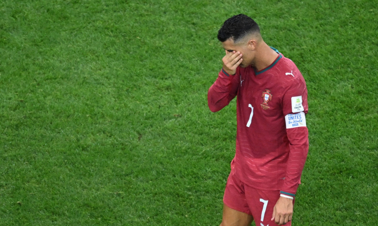SLAVNI FUDBALER OBJAVIO TUŽNU VEST: Ovo će verovatno da bude moja poslednja sezona