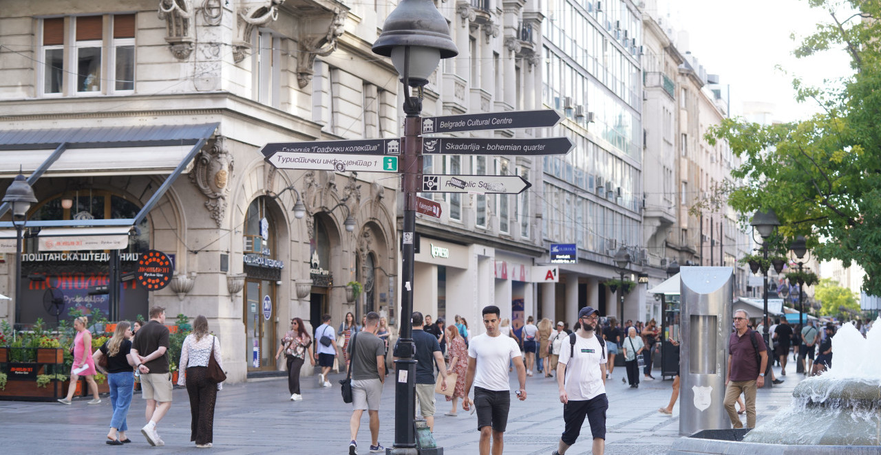 VRUĆINE SE VRAĆAJU U SRBIJU: Danas sunčano i toplije vreme, RHMZ izdao upozorenje na novi toplotni talas!
