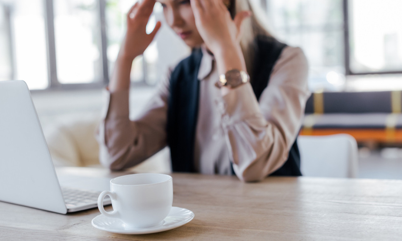 SPAS ILI ZAMKA? Da li kafa zaista pomaže kod glavobolje ili samo pogoršava problem?