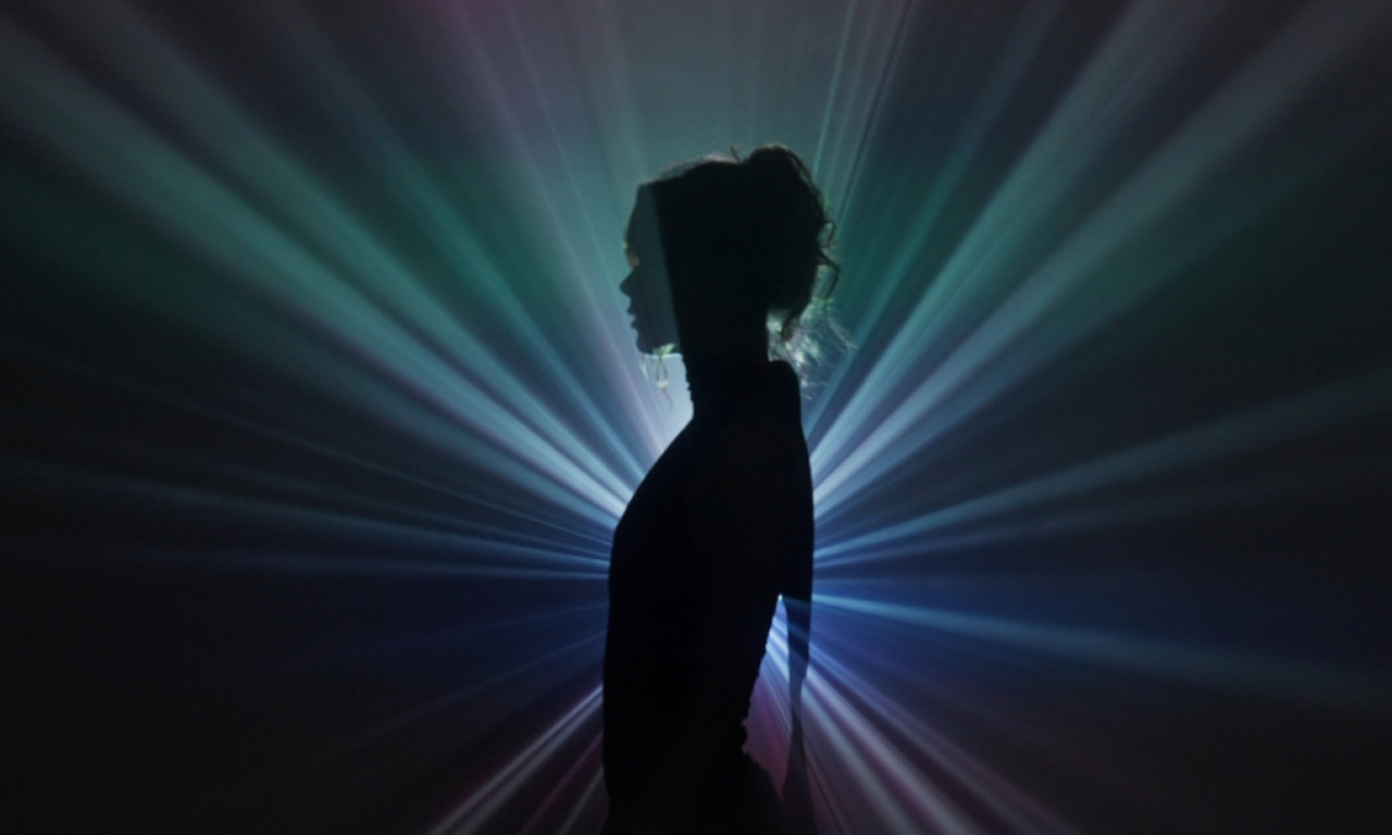 OVA VODITELJKA PRIMA NAJVEĆU ALIMENTACIJU U SRBIJI! Bivši muž mesečno uplaćuje čak 350.000 dinara